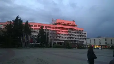 БАР ХОЛИВУД