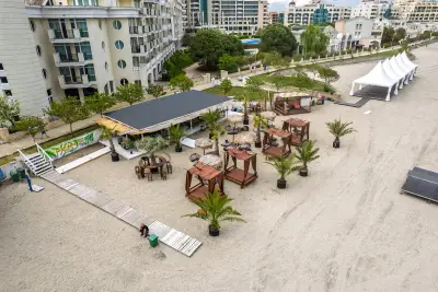 Beach bar & Food Palmsbeach
