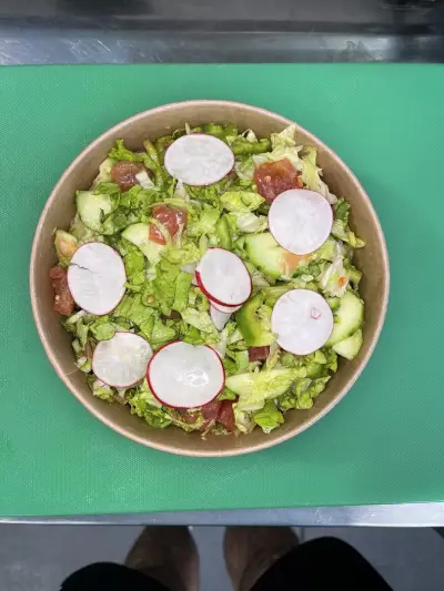 Gillyweed Salad bar
