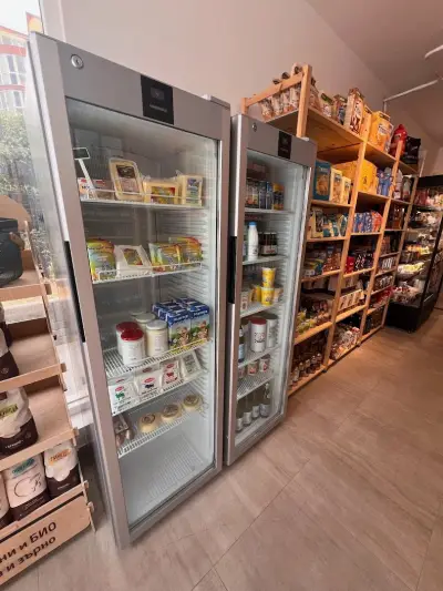 Магазин за алкохол и цигари / Магазин за фермерски продукти "Айра Грийн"
