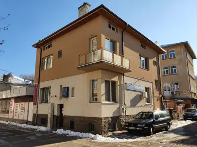 Алианц България