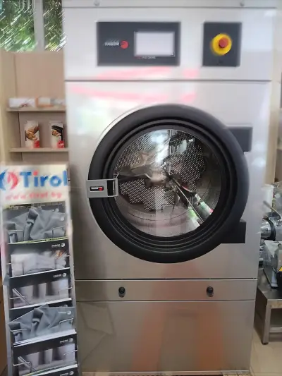 Тирол Профешънъл