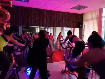 ДжиЕл Спорт SPINNING & PILATES Studio