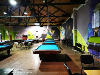 Shooters - billiard and snooker club