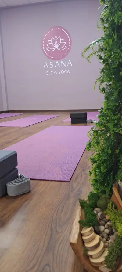 Студио Asana Slow Yoga - класическа йога