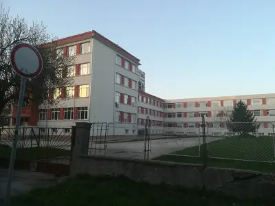 Професионална гимназия по икономика “Робер Шуман”