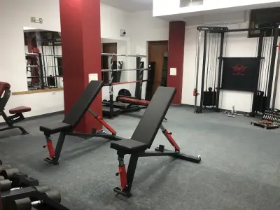 GYM & SAUNA PARK