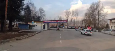 БЕНЗИНОСТАНЦИЯ БОТЕВГРАД