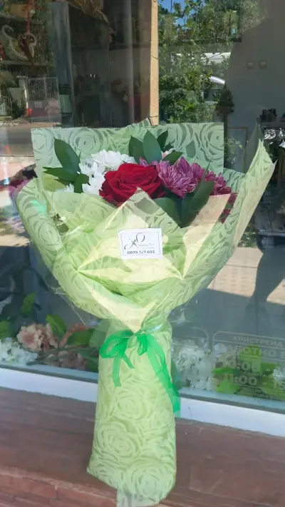 Онлайн студио за цветя Beautiful flowers