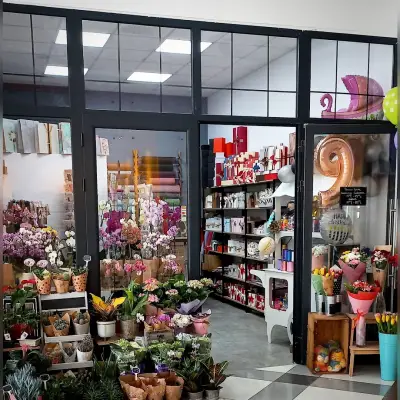 Flower Shop - цветя и опаковане на подаръци ДОСТАВКА на цветя