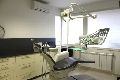 MGD dental clinic Дигитална клиника за планиране и лечение с фасети, корони и алайнери.
