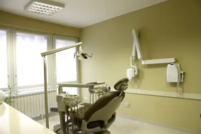 MGD dental clinic Дигитална клиника за планиране и лечение с фасети, корони и алайнери.
