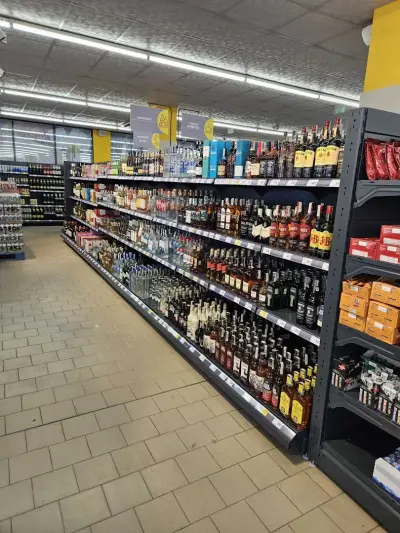 Т MARKET