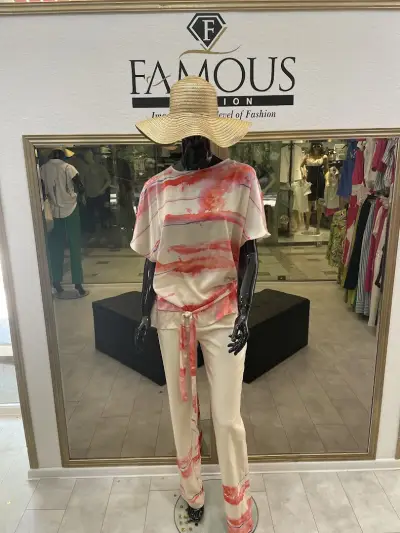 Famous Fashion