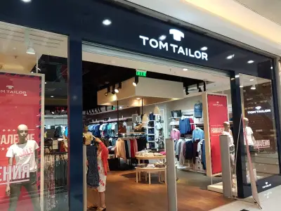 Том Тейлър