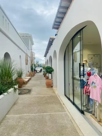 Modestamentе Boutique st. Konstantin & Elena