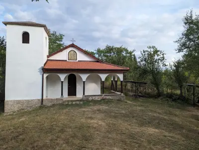 Църква "Св. Петър и Павел", Церецел