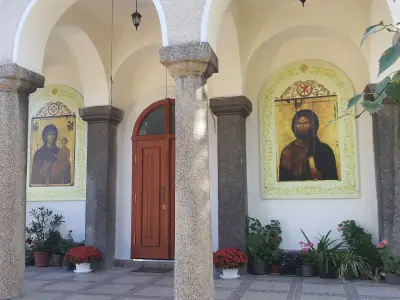 Храм „Успение на Пресвета Богородица“