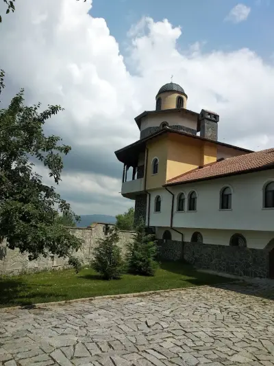 Храм „Свето Успение Пр. Богородици“