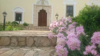 Църква Света Преподобна Параскева (Church Sveta Prepodobna Paraskeva)