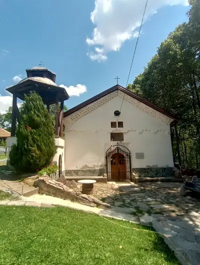 Храм „Свети Николай Чудотворец“