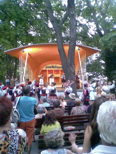 Сцена Раковина