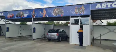Автомивка Пегас 98 | Бензиностанция | Комплексно почистване | Интериорно почистване | Вътрешно и външно почистване