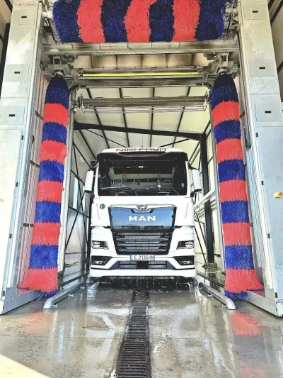Truck wash Niagara