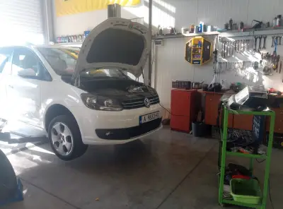 АВТОКОМПЛЕКС Пладанс ЕООД СЕРВИЗ ЗА ГУМИ,АВТОМИВКА, Service