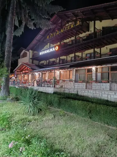 Kovanlika Hotel