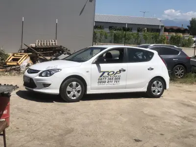 Отдаване на автомобили и бусове под наем