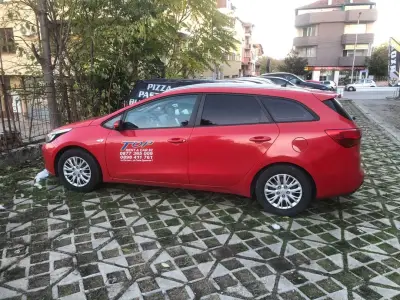 Отдаване на автомобили и бусове под наем