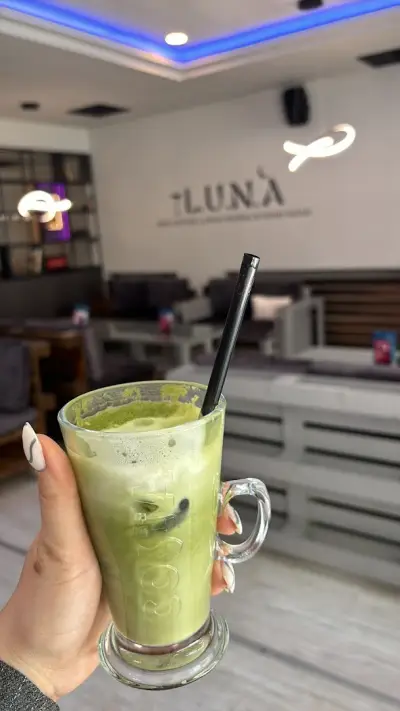 LUNA bar coffee lunch shisha & good mood