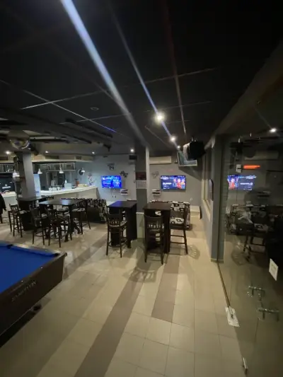 Golden 8 Gaming Zone