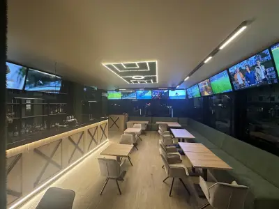 MB Sport bar & Cafe club