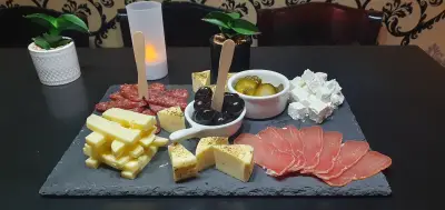 Bar Alibi 2
