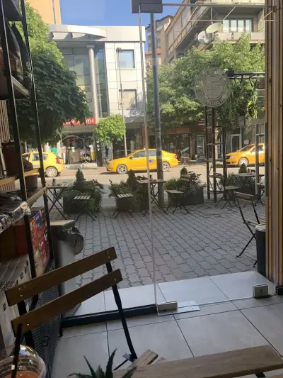 New Coffee World - Amora Gelato - Cafe & Coffee Supplies & Equipment
