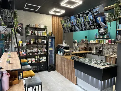 New Coffee World - Amora Gelato - Cafe & Coffee Supplies & Equipment