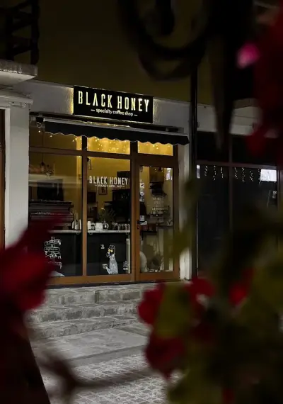 Black Honey Specialty Coffee Shop