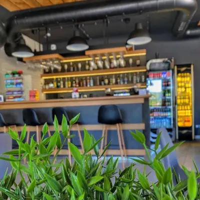 Avantgarde Cafè - Кафе Авангард