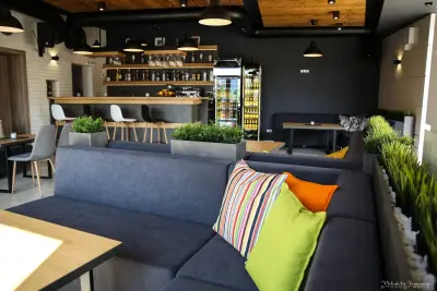 Avantgarde Cafè - Кафе Авангард