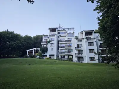 Хотел Тонзос