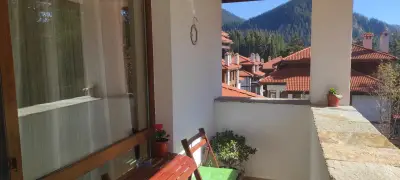 Студио Яна Смолянски езера