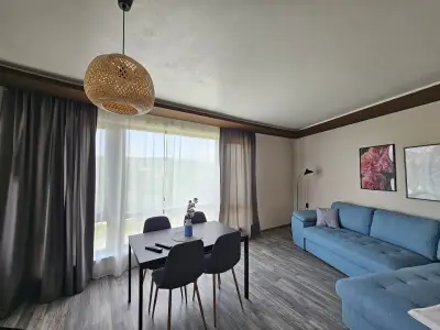 Apartment 22