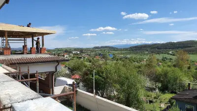 Вакарел резидънс