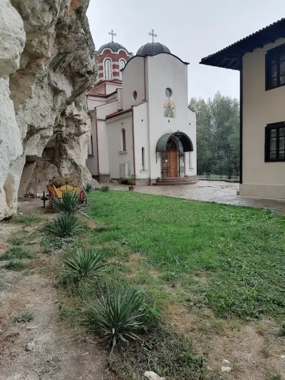 Къща за гости Кладенца