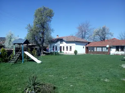 Къща за гости "Стела"