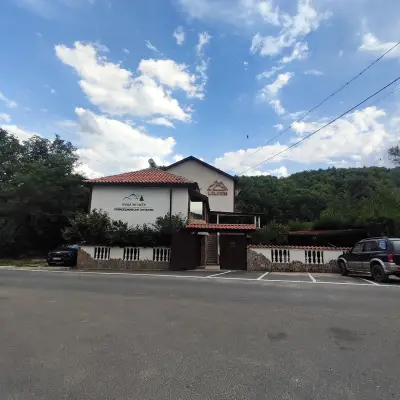 Гюмюрджински Снежник