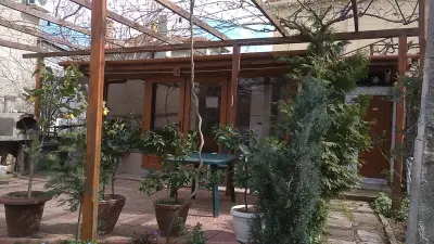 Sakutski House