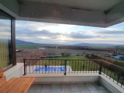 Villa Poemia- private villa with 4BD, pool and stunning sea view